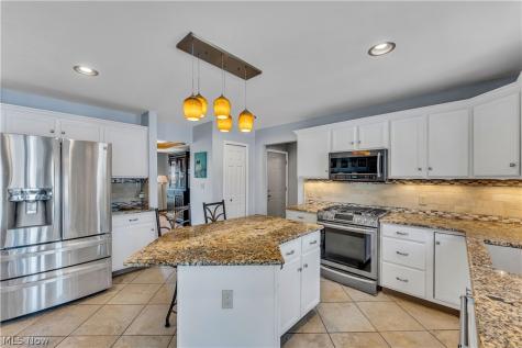 4187 Willow Grove Lane Brunswick OH 44212
