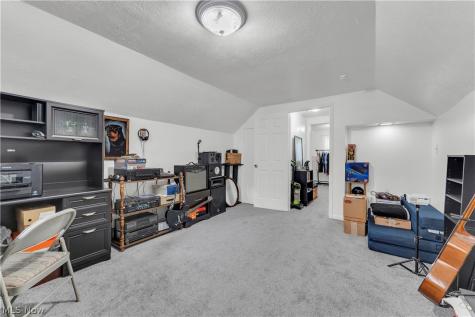 9958 Dupont Drive Columbia Station OH 44028