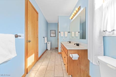 853 Fairway Drive Alliance OH 44601