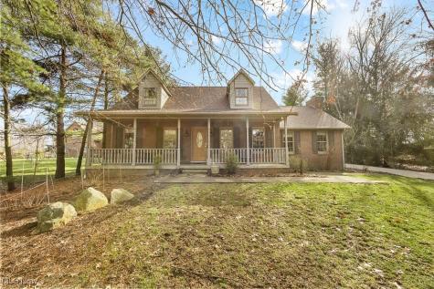 853 Fairway Drive Alliance OH 44601