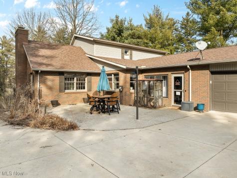 853 Fairway Drive Alliance OH 44601
