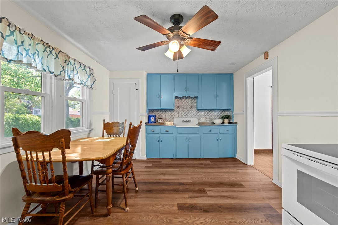 6502 Renwood Drive Parma OH 44129