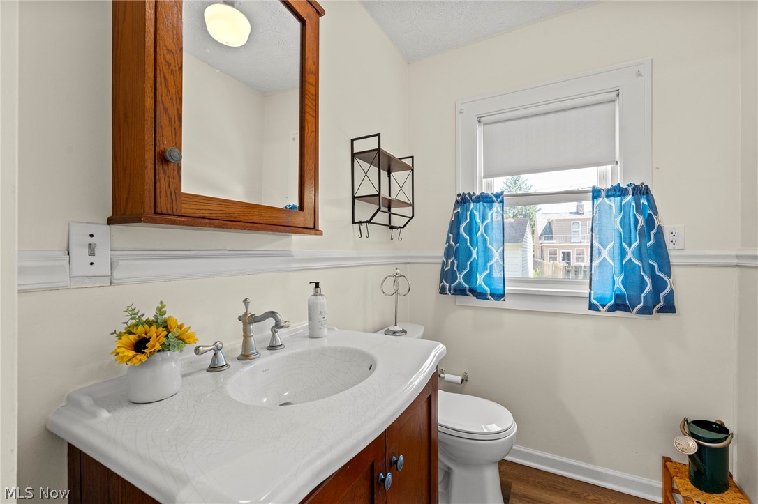 6502 Renwood Drive Parma OH 44129