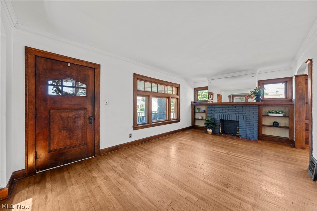 6502 Renwood Drive Parma OH 44129