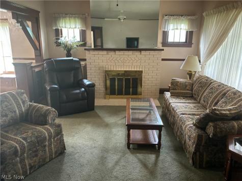 1310 S Main Street Niles OH 44446