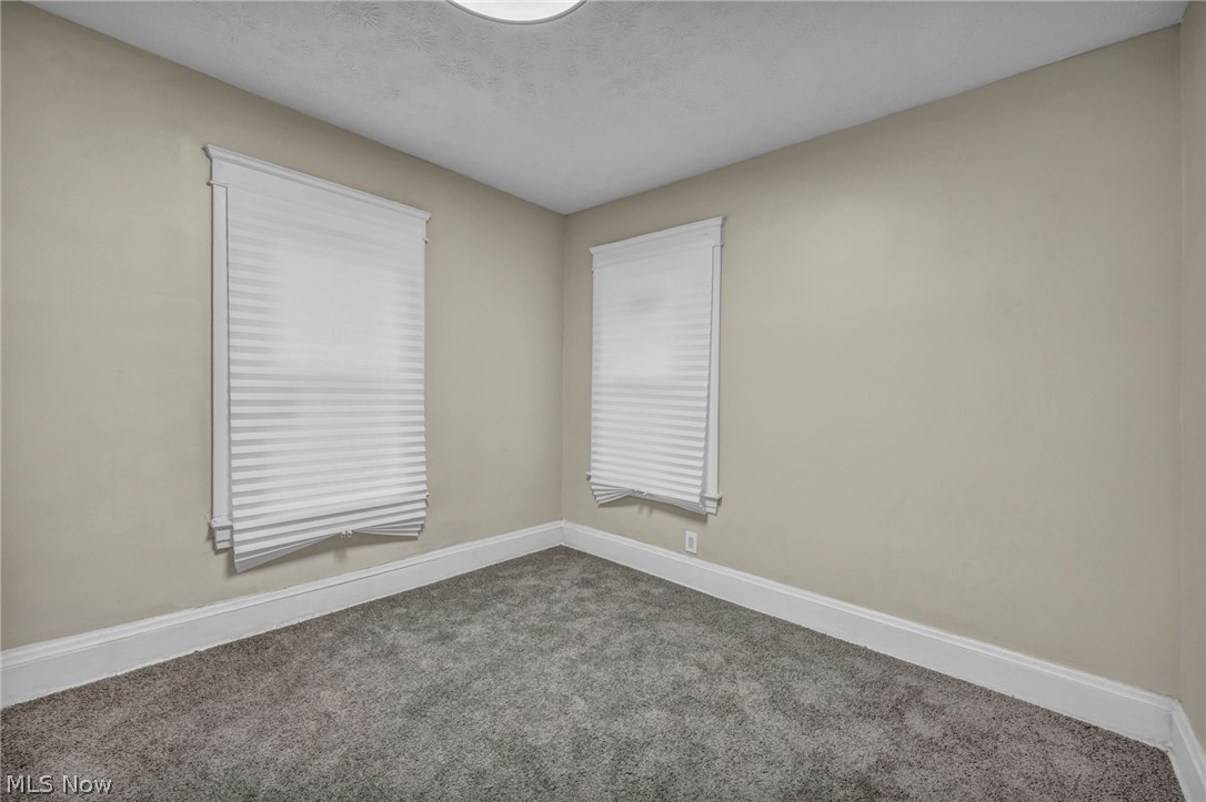 1168 N Lockwood Avenue East Cleveland OH 44112