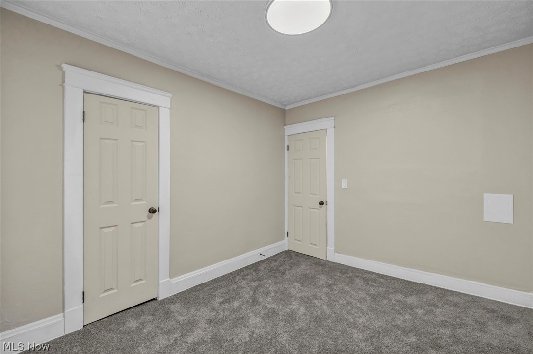 1168 N Lockwood Avenue East Cleveland OH 44112