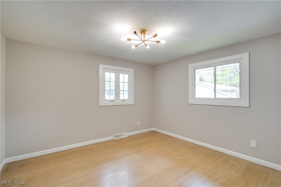 6366 Dunfield Drive Mayfield Heights OH 44143