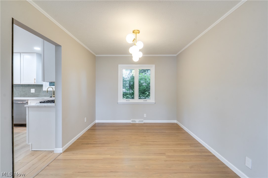 6366 Dunfield Drive Mayfield Heights OH 44143