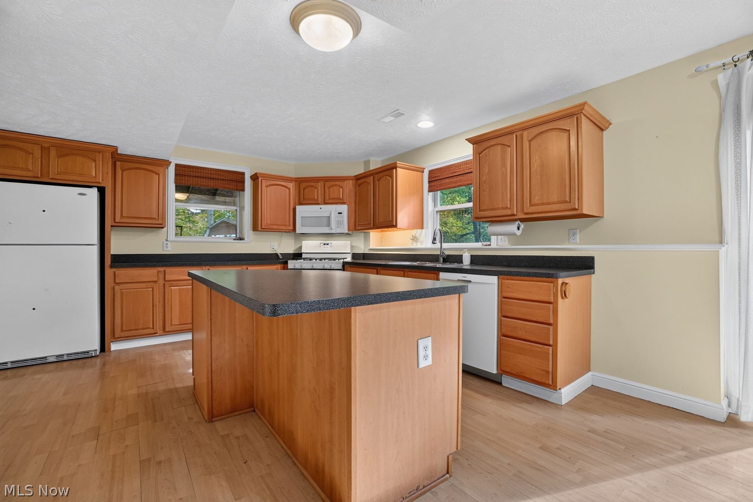 12851 Westchester Trail Chesterland OH 44026