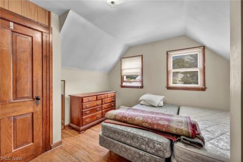 124 Cornell Avenue Elyria OH 44035