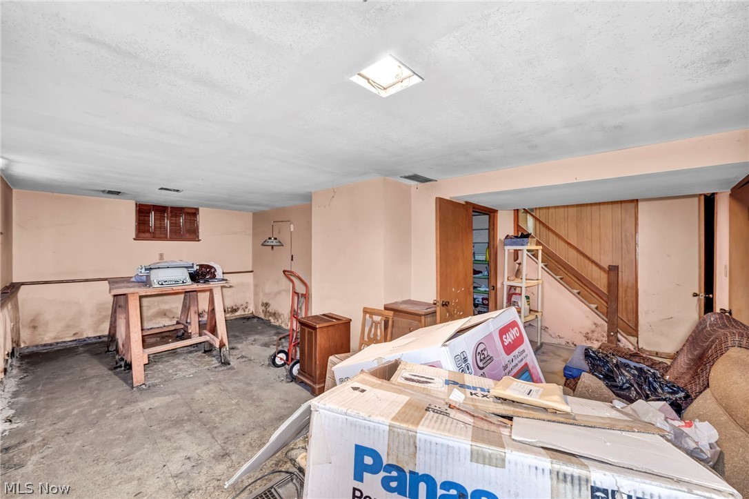 124 Cornell Avenue Elyria OH 44035