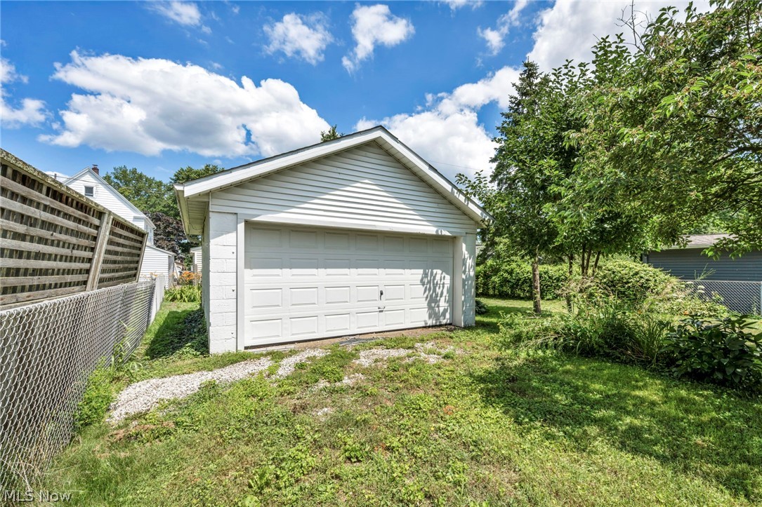 124 Cornell Avenue Elyria OH 44035