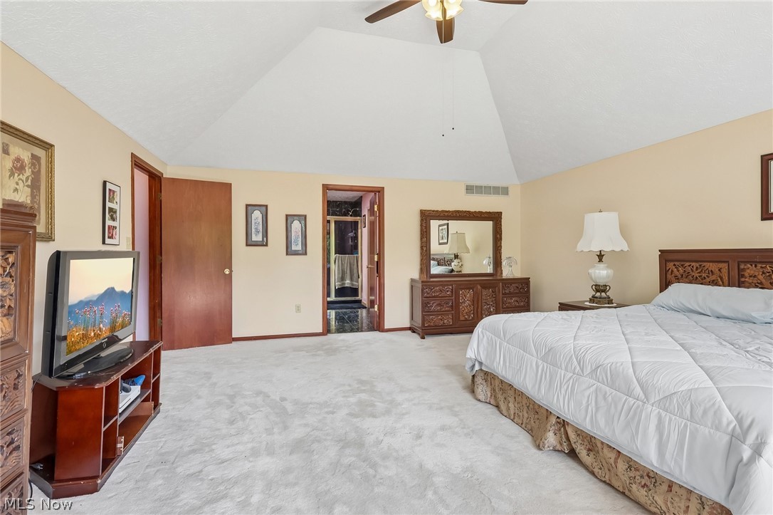 10037 Jamestown Drive North Royalton OH 44133
