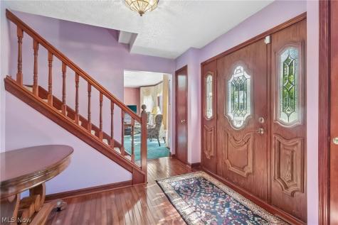 10037 Jamestown Drive North Royalton OH 44133