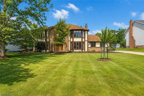 10037 Jamestown Drive North Royalton OH 44133