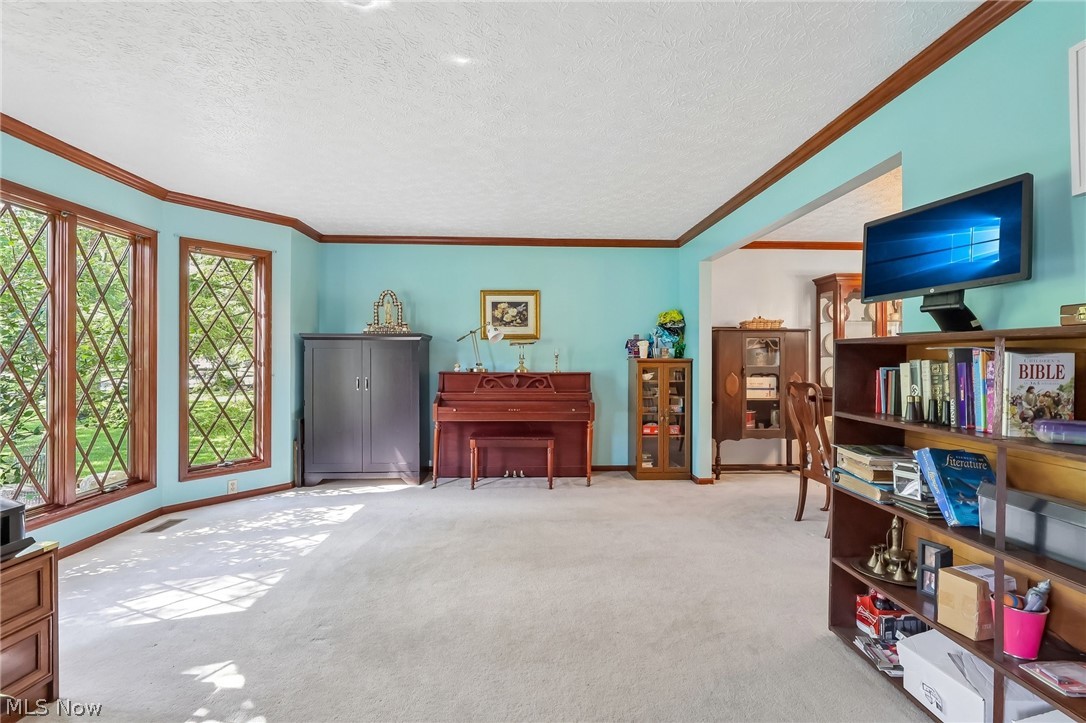 10037 Jamestown Drive North Royalton OH 44133