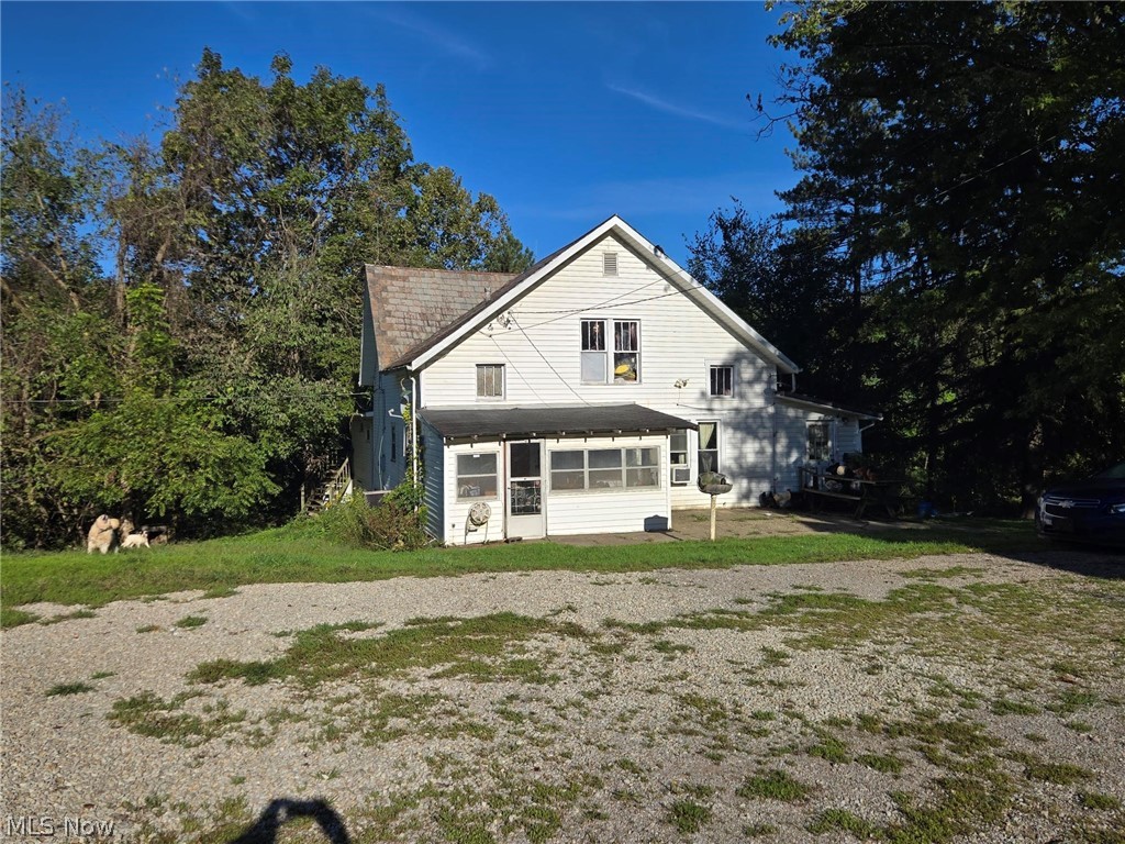 823 Marietta Hill Road NW Mcconnelsville OH 43756