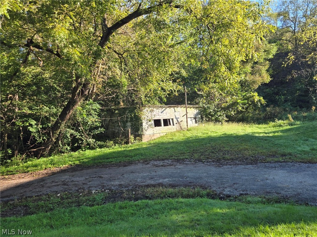 823 Marietta Hill Road NW Mcconnelsville OH 43756