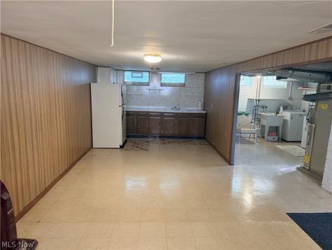 3846 E 365th Street Willoughby OH 44094