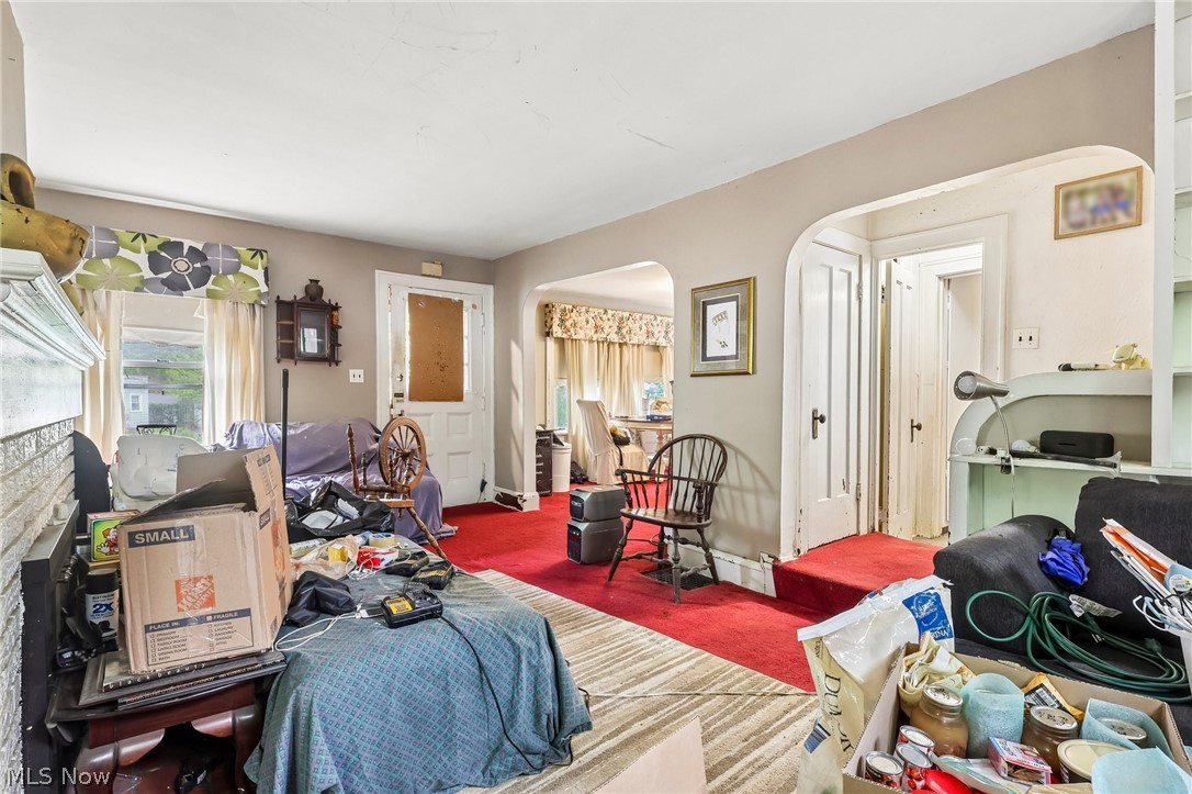 3590 Woodridge Road Cleveland Heights OH 44121