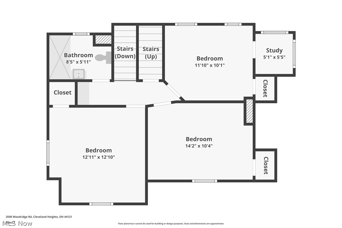3590 Woodridge Road Cleveland Heights OH 44121