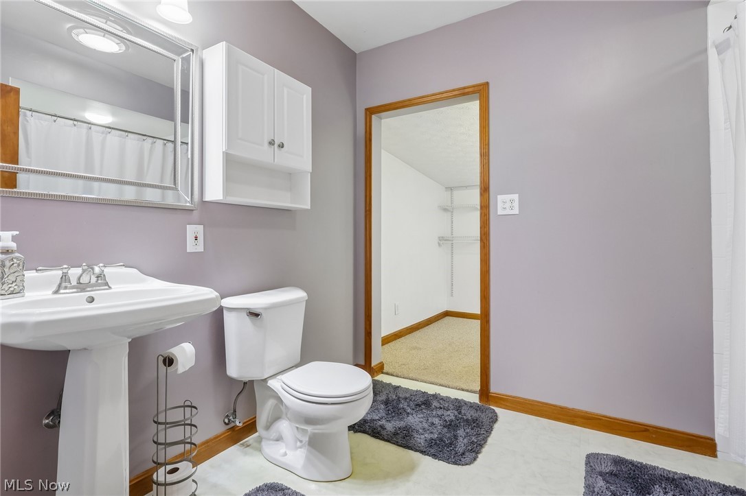 955 E Schaaf Road Brooklyn Heights OH 44131