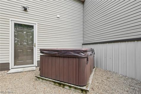 955 E Schaaf Road Brooklyn Heights OH 44131
