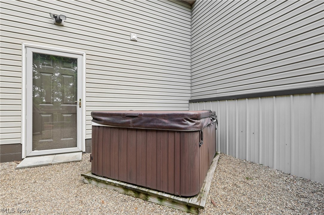 955 E Schaaf Road Brooklyn Heights OH 44131