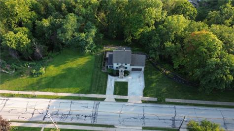 955 E Schaaf Road Brooklyn Heights OH 44131