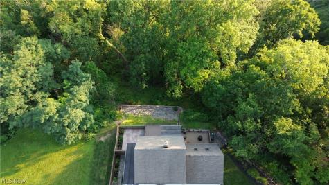 955 E Schaaf Road Brooklyn Heights OH 44131