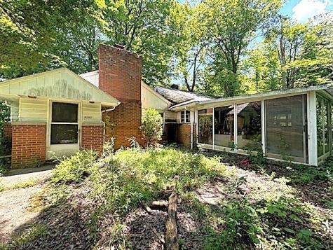 2092 Holmes Drive Twinsburg OH 44087