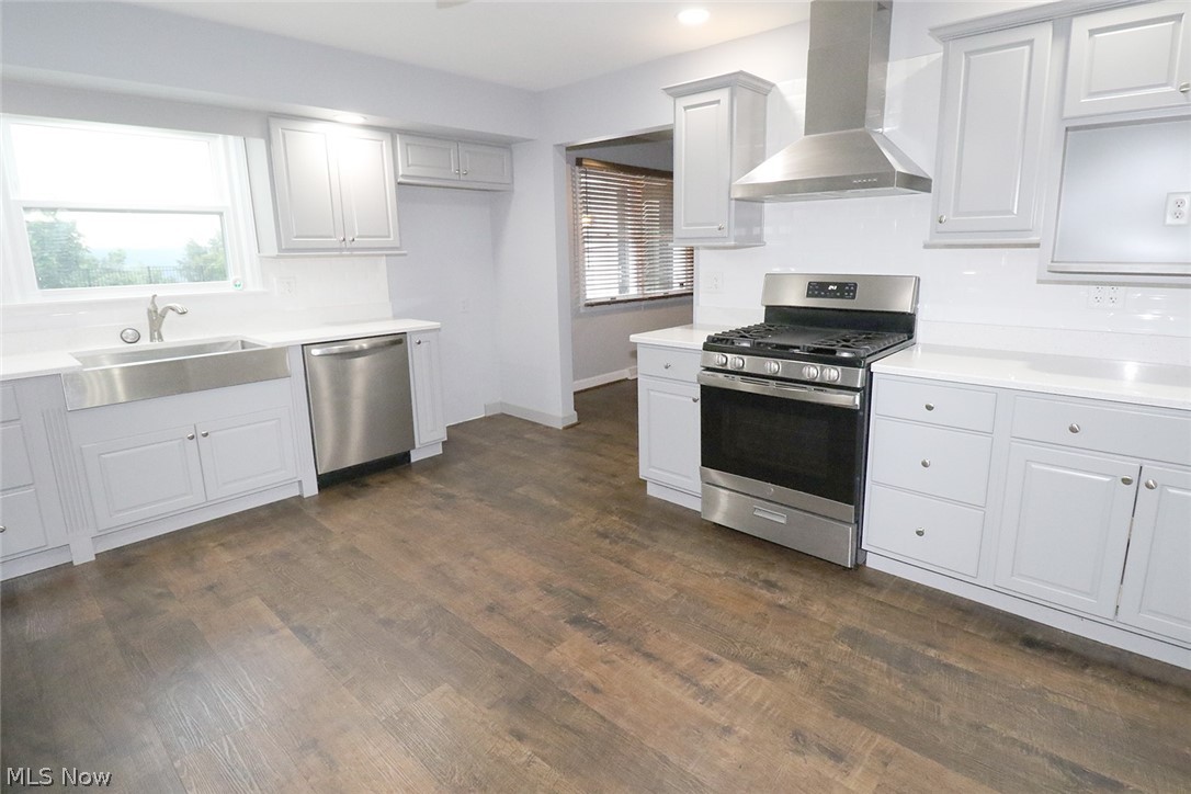 2306 Alexander Manor W Steubenville OH 43952