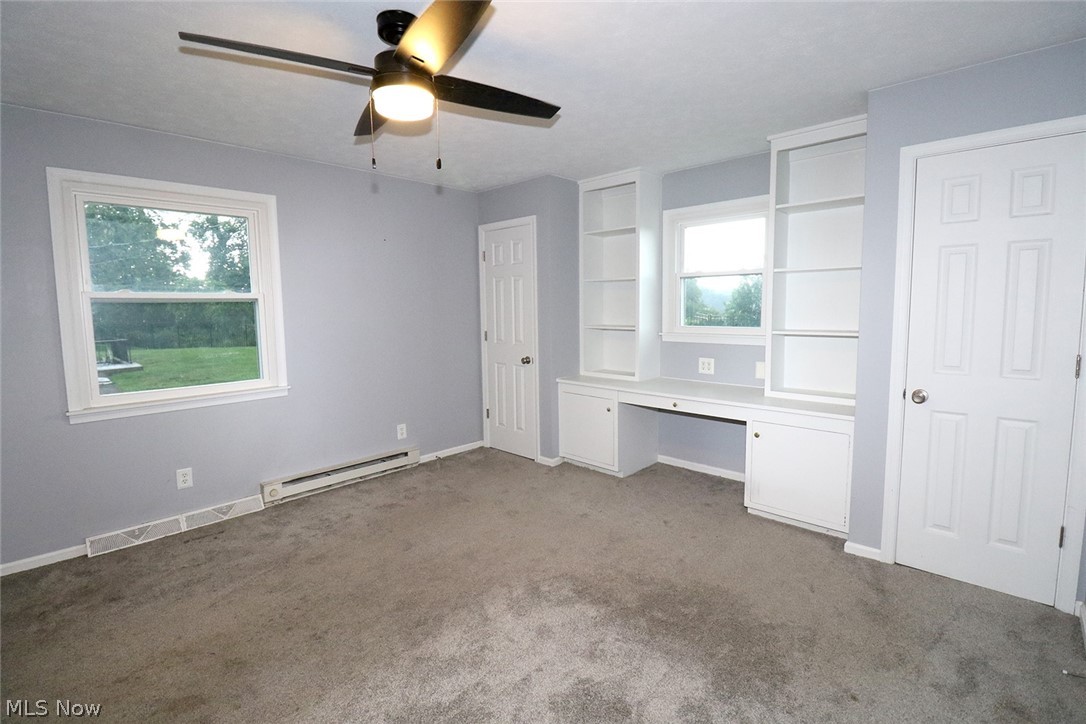 2306 Alexander Manor W Steubenville OH 43952