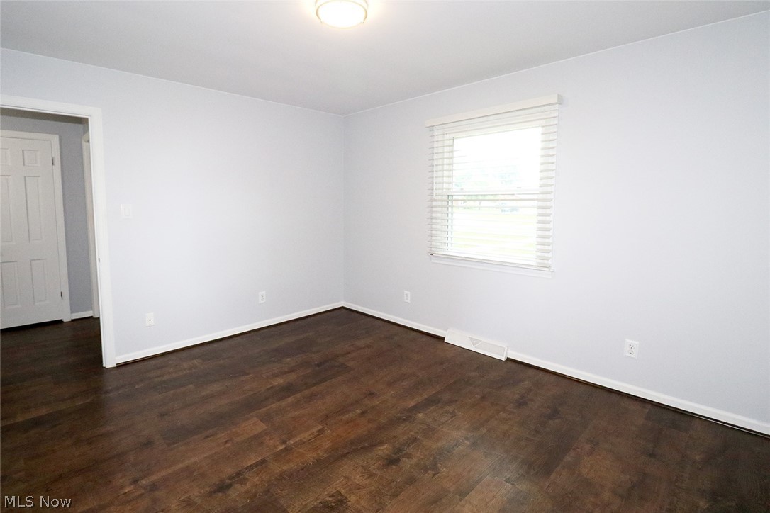 2306 Alexander Manor W Steubenville OH 43952