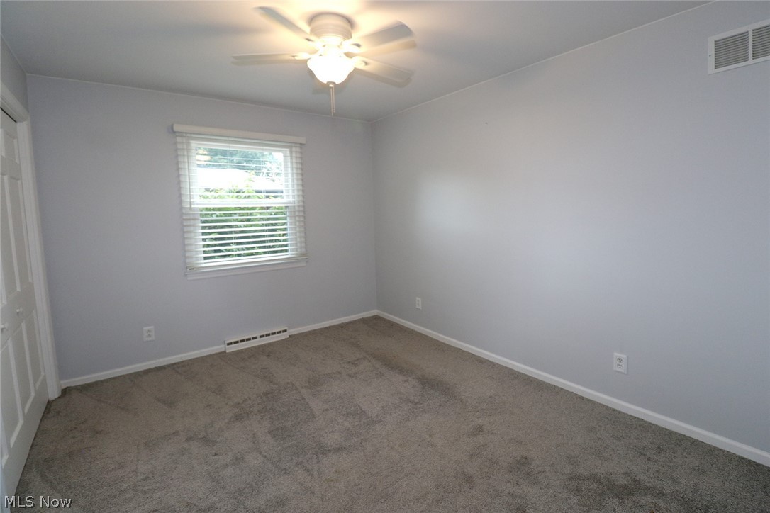 2306 Alexander Manor W Steubenville OH 43952