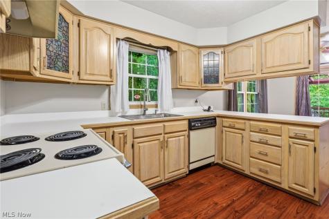5882 Indian Creek Circle NW Canton OH 44718