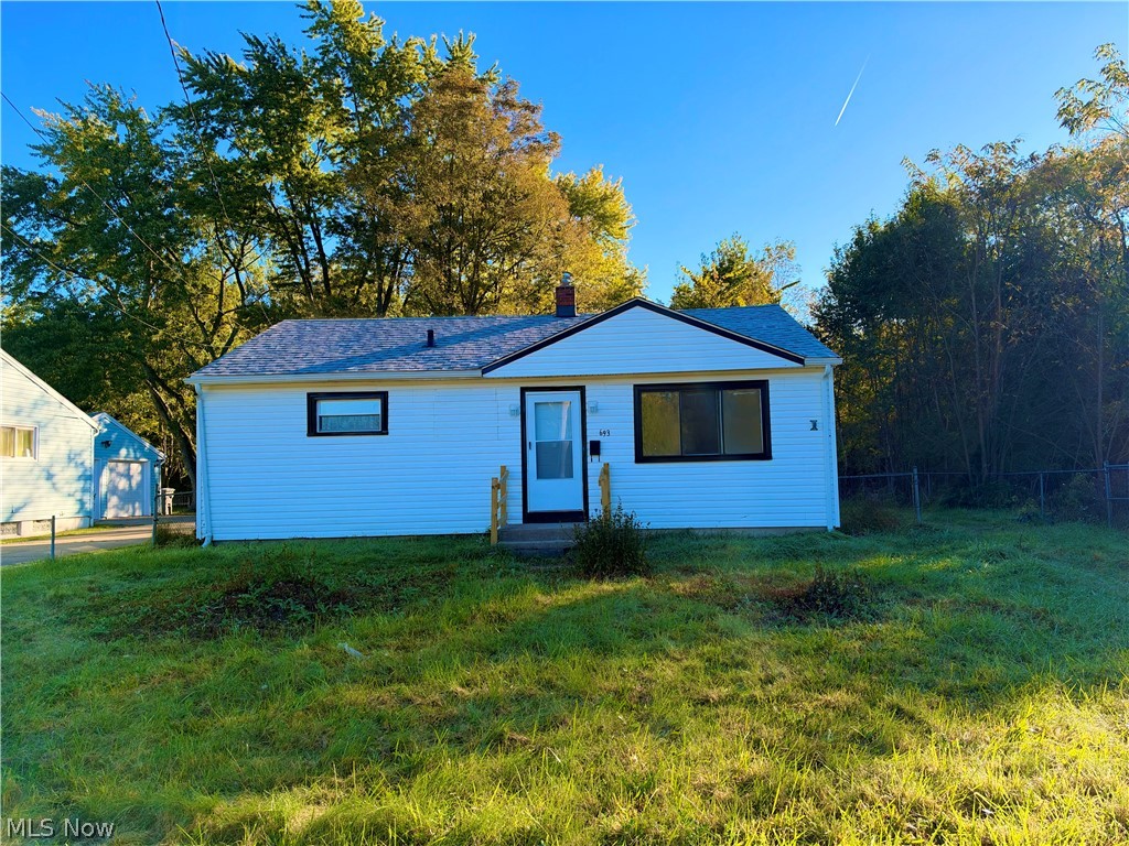 693 Liberty Road Youngstown OH 44505