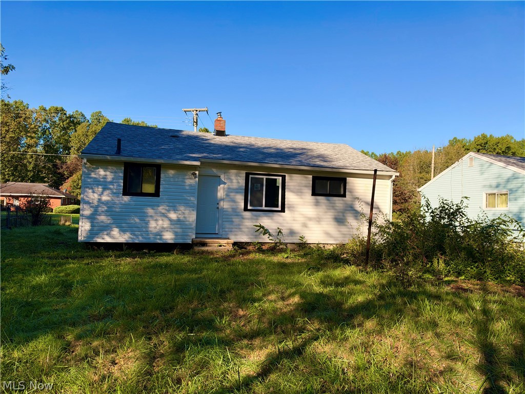 693 Liberty Road Youngstown OH 44505