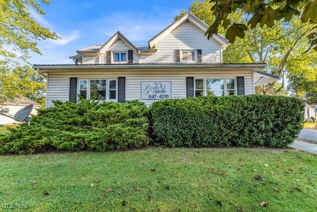 112 Vine Street Wellington OH 44090