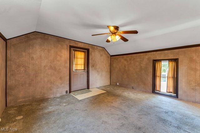 112 Vine Street Wellington OH 44090