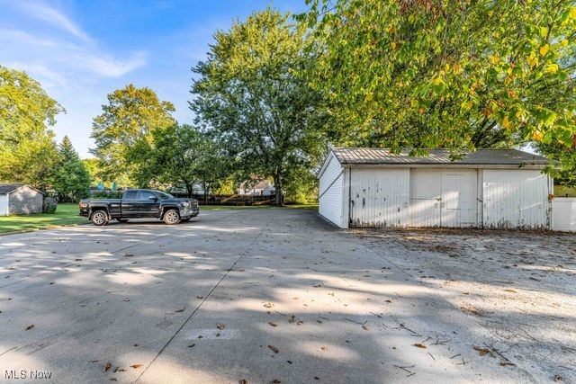 112 Vine Street Wellington OH 44090