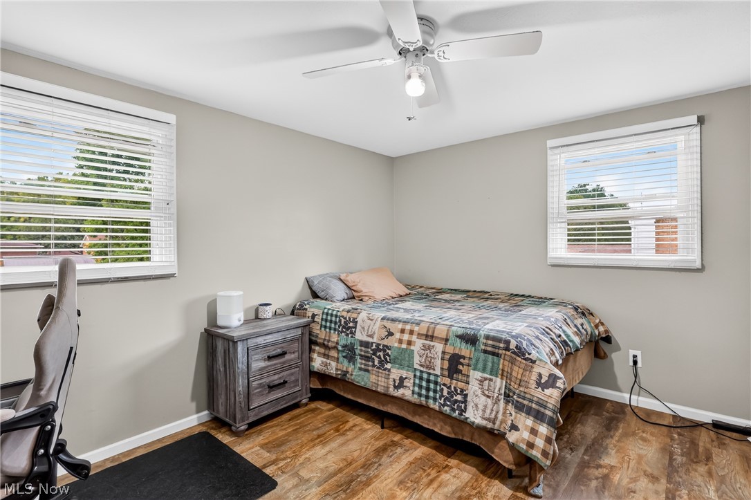 355 Earl Drive NW Warren OH 44483