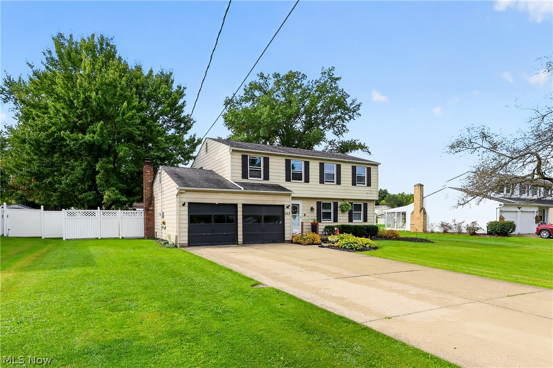 355 Earl Drive NW Warren OH 44483