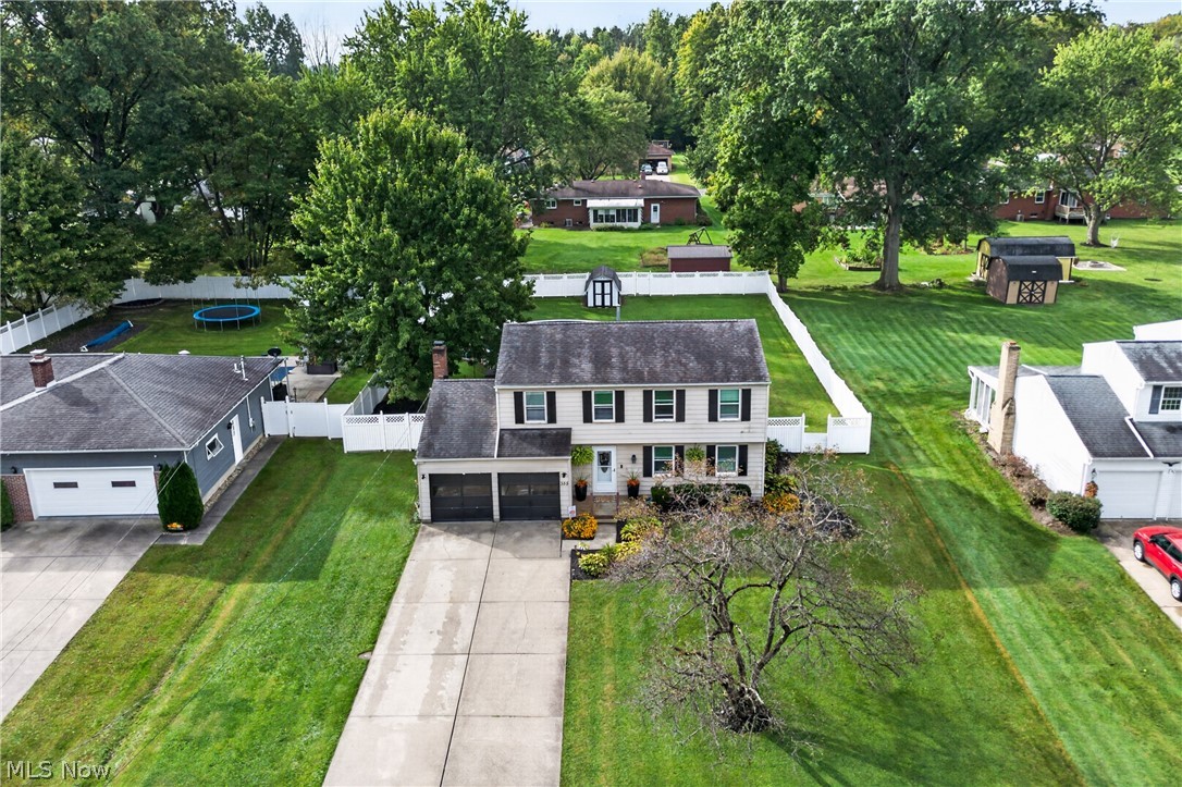 355 Earl Drive NW Warren OH 44483