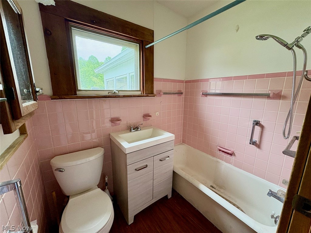 6014 North Ridge Road W Ashtabula OH 44004