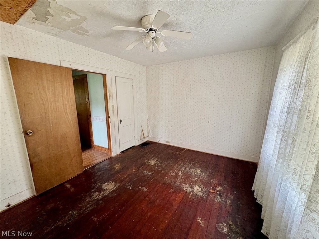 6014 North Ridge Road W Ashtabula OH 44004