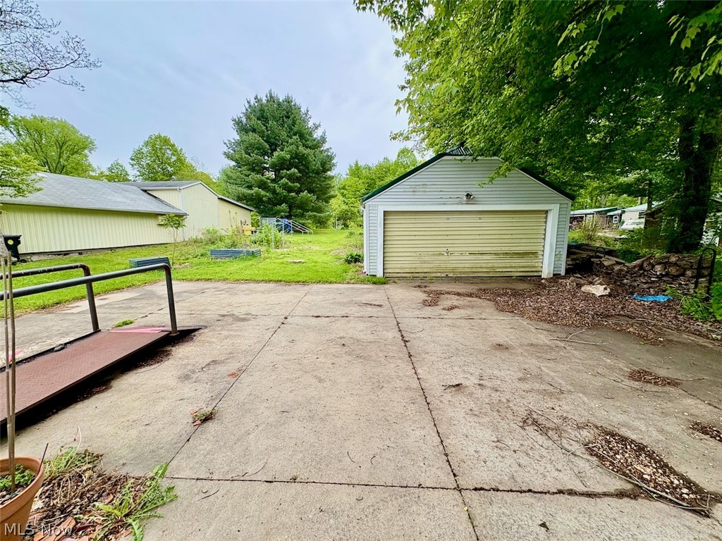 6014 North Ridge Road W Ashtabula OH 44004