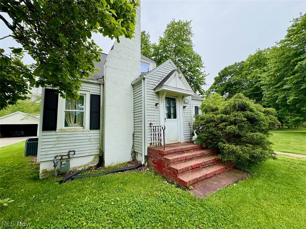 6014 North Ridge Road W Ashtabula OH 44004