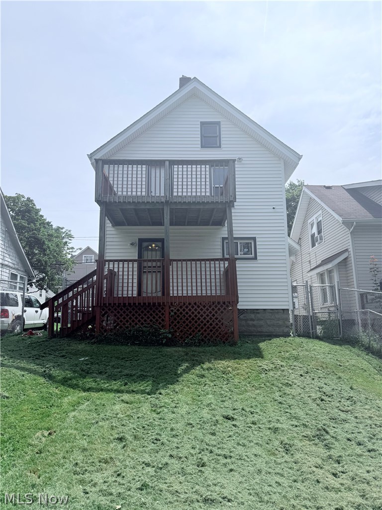2132 10th Street SW Akron OH 44314